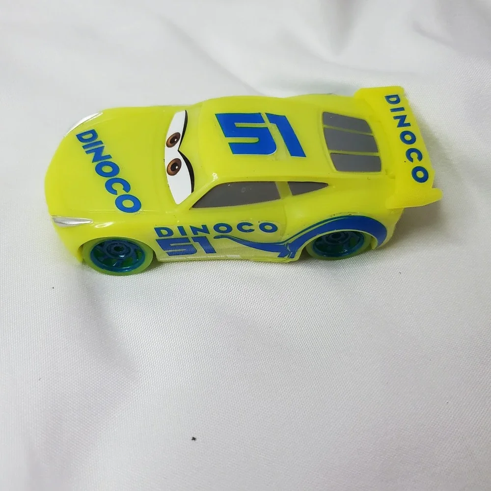 Disney‎ Pixar Cars Cruz Ramirez Dinoco 51 Yellow Toy Car Mattel